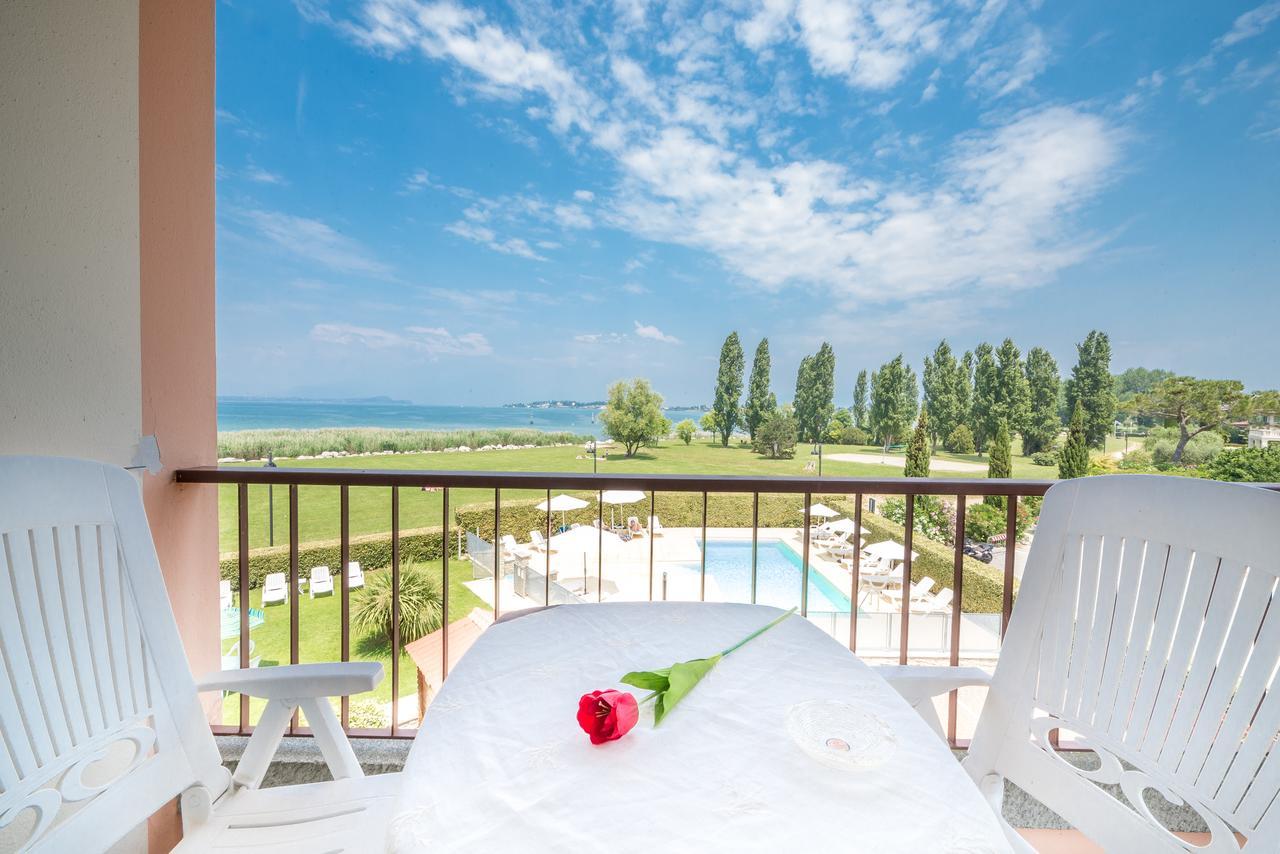 Appartamenti Residence Tulipano Sirmione Kültér fotó