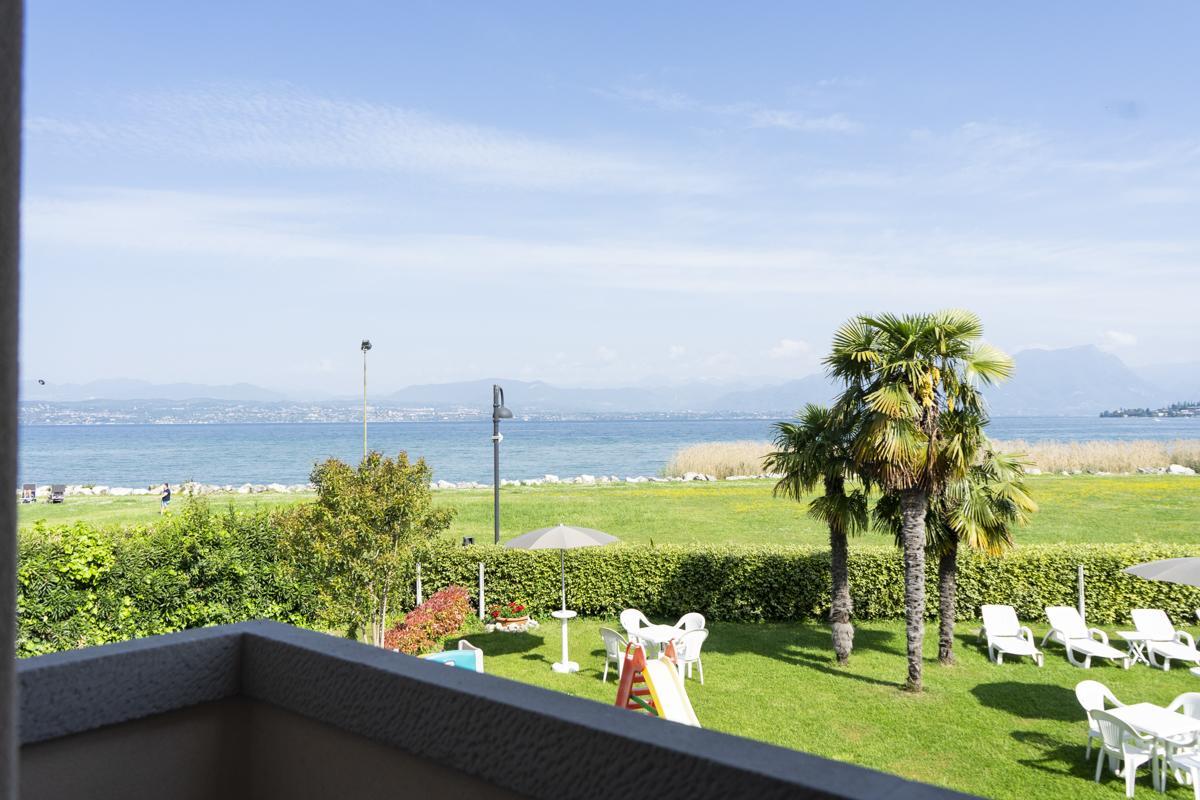Appartamenti Residence Tulipano Sirmione Kültér fotó