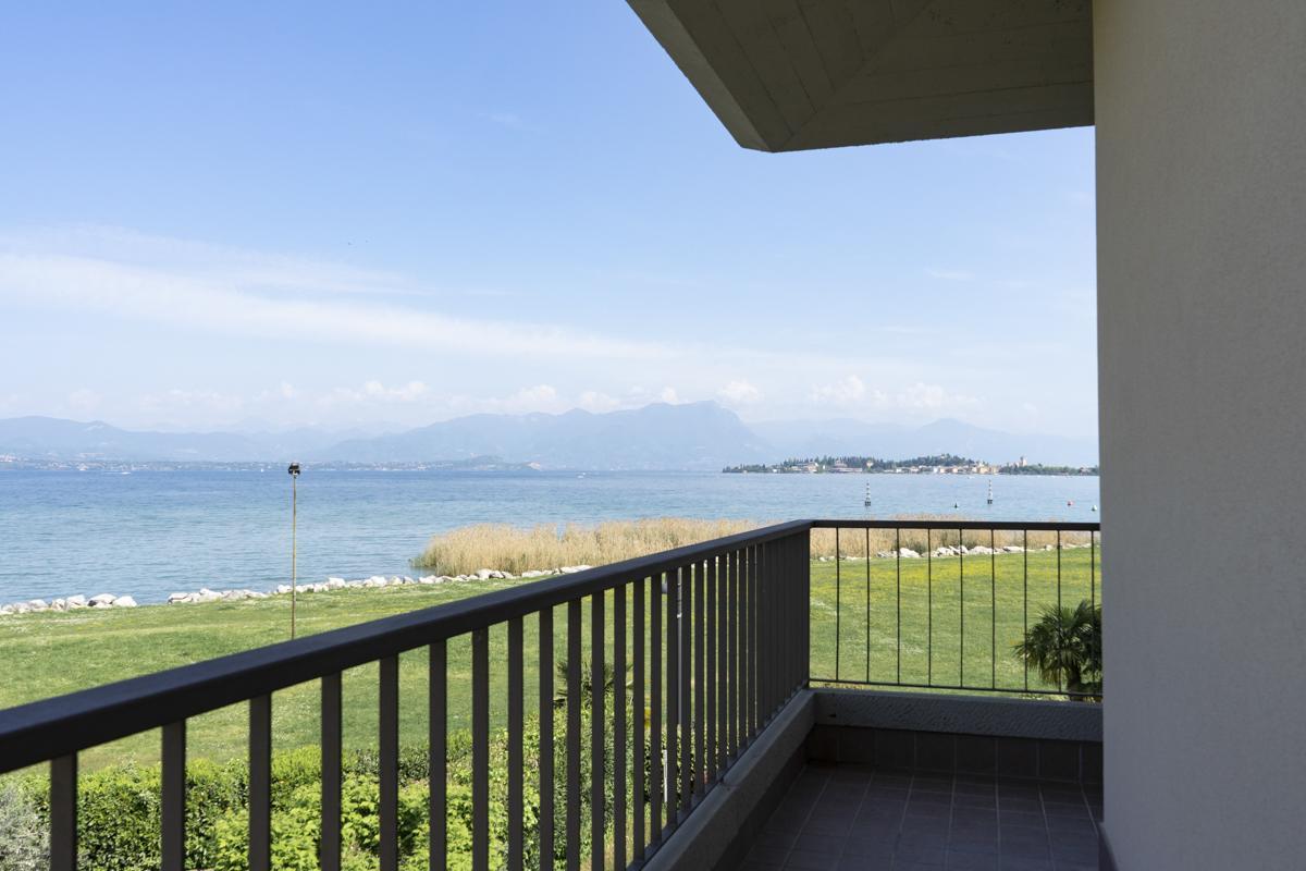Appartamenti Residence Tulipano Sirmione Kültér fotó
