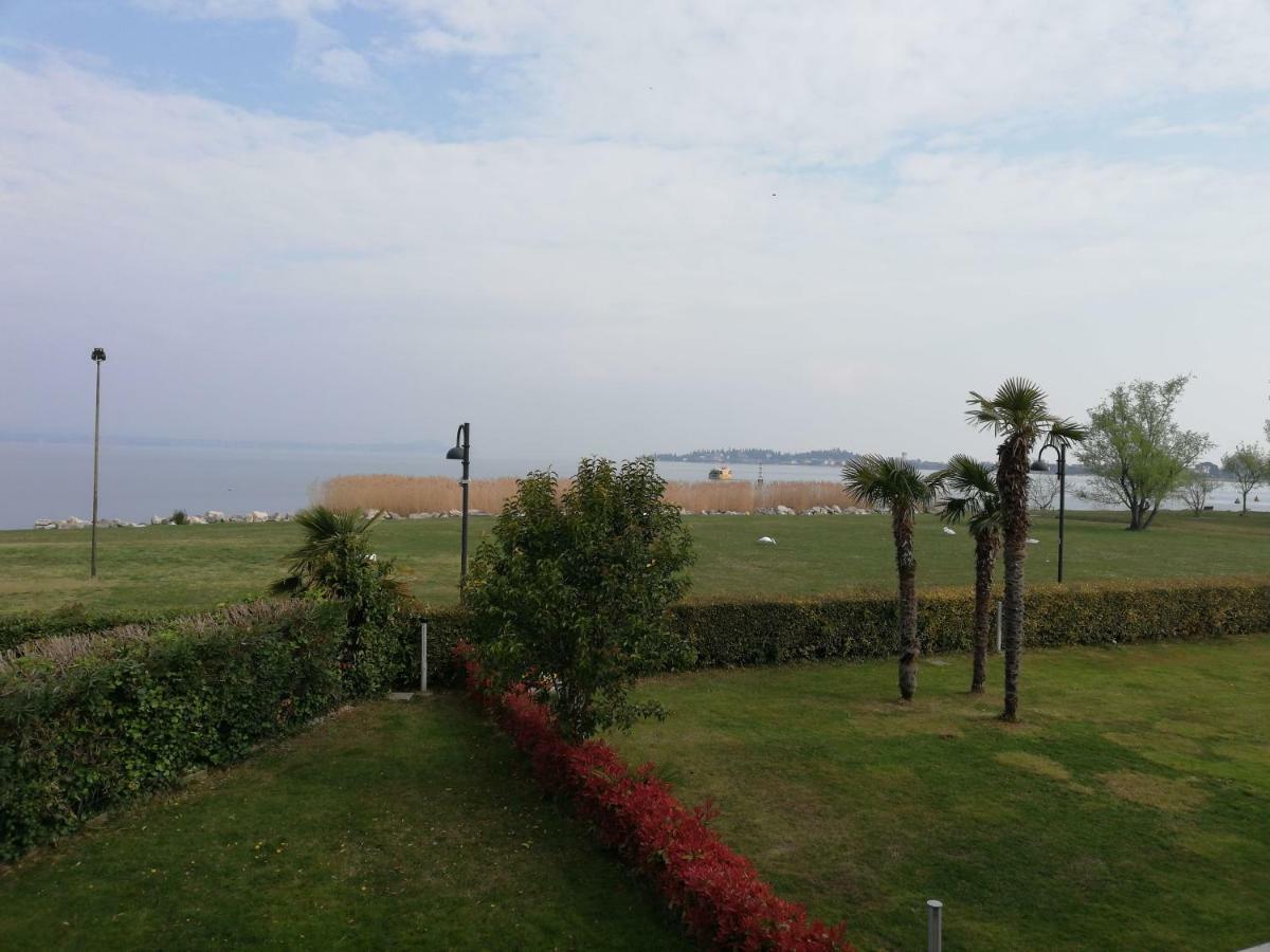 Appartamenti Residence Tulipano Sirmione Kültér fotó