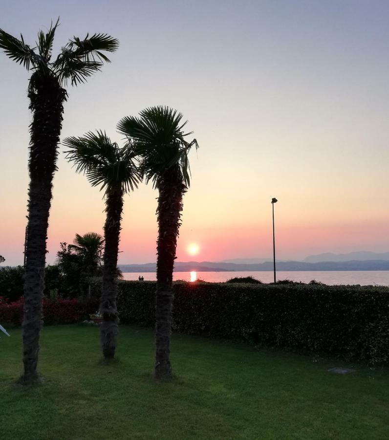 Appartamenti Residence Tulipano Sirmione Kültér fotó