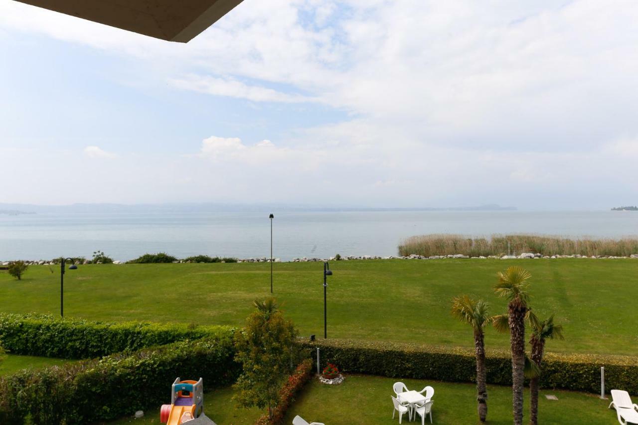 Appartamenti Residence Tulipano Sirmione Kültér fotó