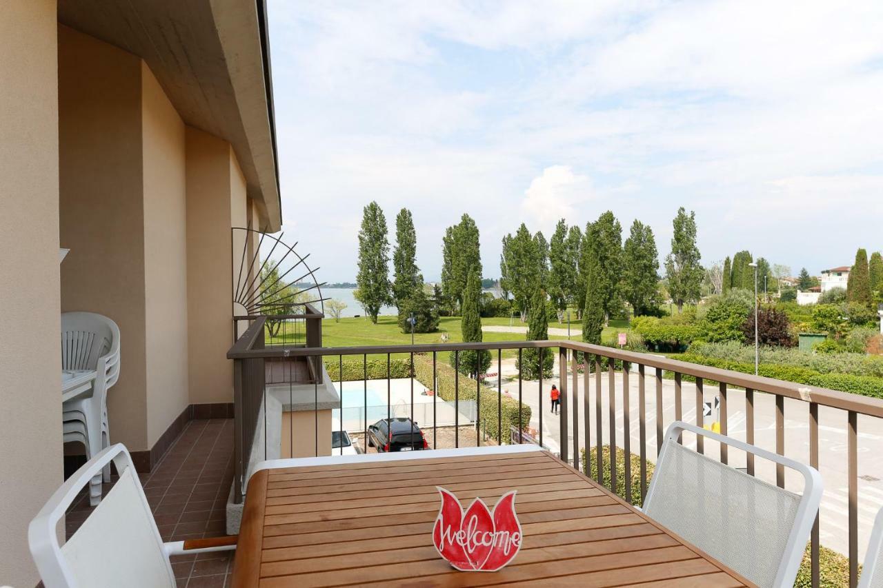 Appartamenti Residence Tulipano Sirmione Kültér fotó